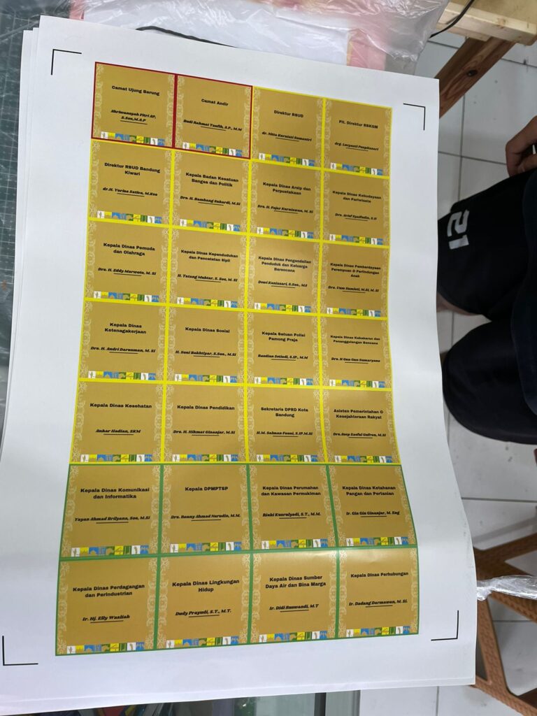 percetakan cetak stiker terdekat dapat ditunggu buka 24 jam